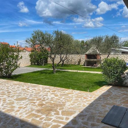 Studio Apartments Tara Zadar Ngoại thất bức ảnh