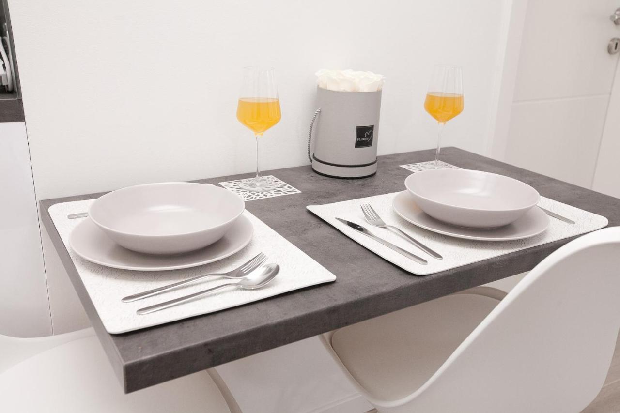 Studio Apartments Tara Zadar Ngoại thất bức ảnh