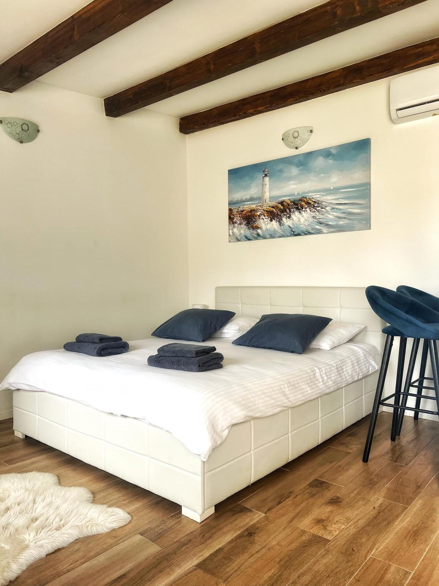 Studio Apartments Tara Zadar Ngoại thất bức ảnh