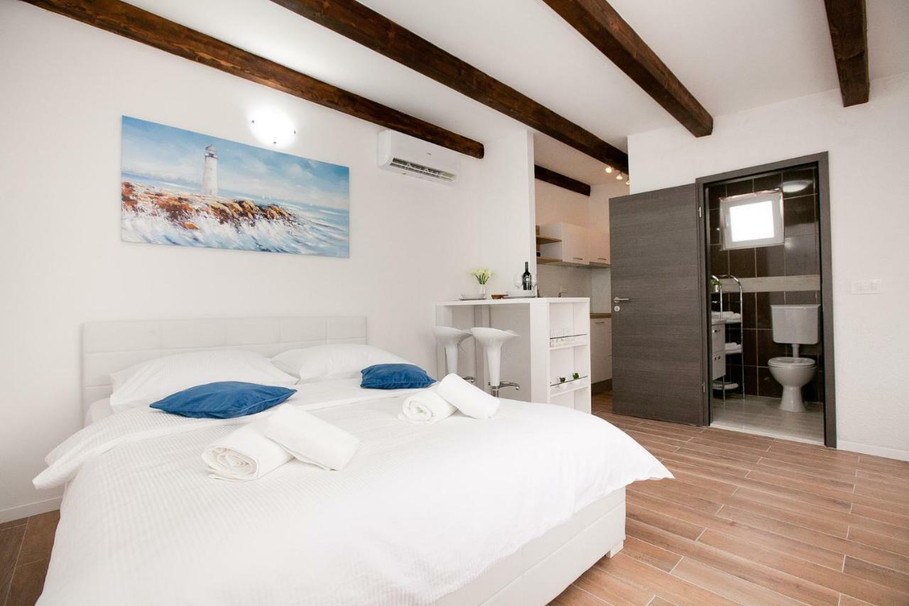 Studio Apartments Tara Zadar Ngoại thất bức ảnh