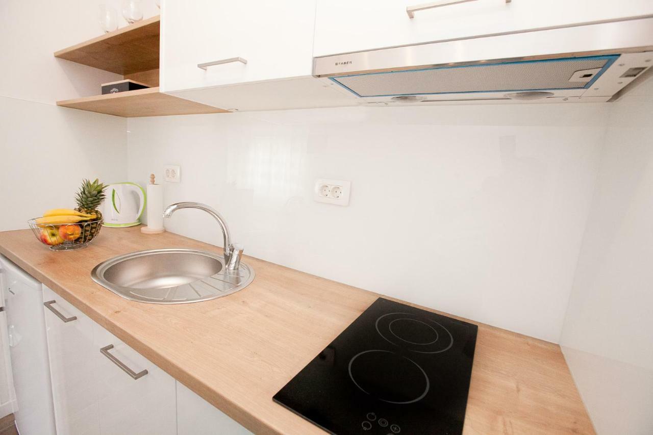 Studio Apartments Tara Zadar Ngoại thất bức ảnh